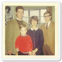  Bruce Sussman, ?, Mary Mendes, ? photo Bruce Sussman